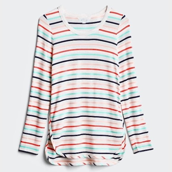 MARKET & SPRUCE-Zansia Curved Hem French Terry Top - Picture 1 of 1